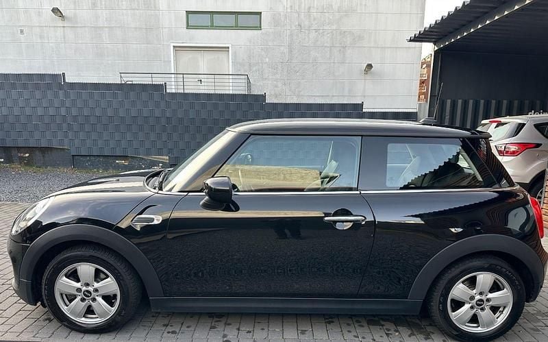 Gebraucht Mini ONE 102 PS (75 kW) 2020 Schwarz Kleinwagen