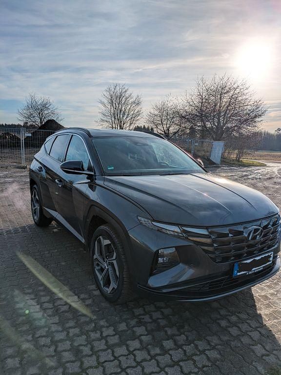 Gebraucht Hyundai Tucson Trend 265 PS (194 kW) 2022 Grau SUV