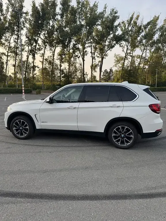 Gebraucht BMW X5 Sport Line 258 PS (189 kW) 2017 Weiß SUV