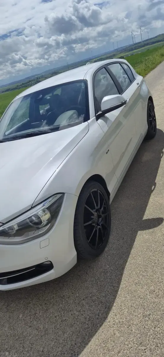 Gebraucht BMW 120 Sport Line 184 PS (135 kW) 2012 Weiß Kleinwagen