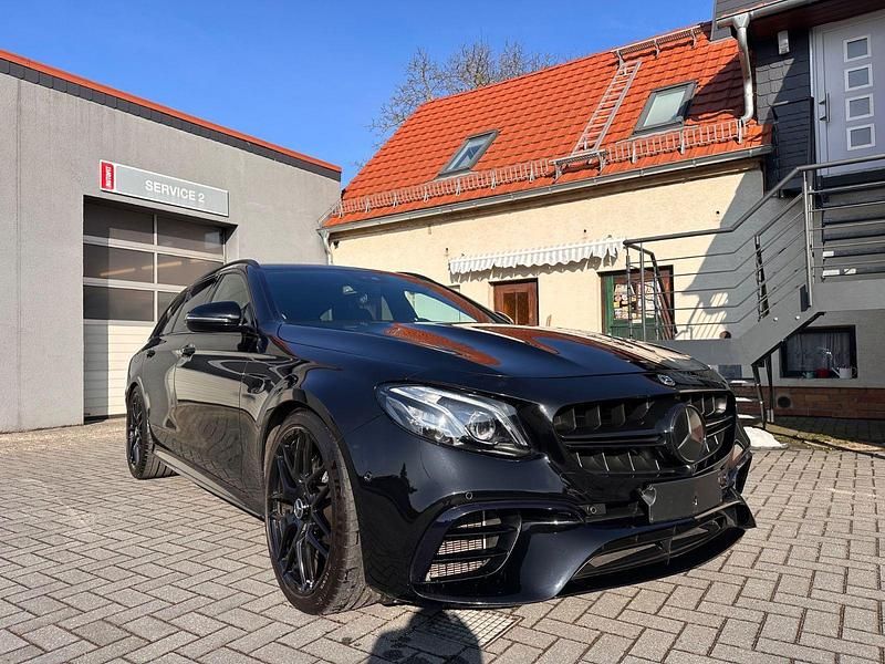 Gebraucht Mercedes E63S AMG AMG 612 PS (450 kW) 2018 Schwarz Kombi