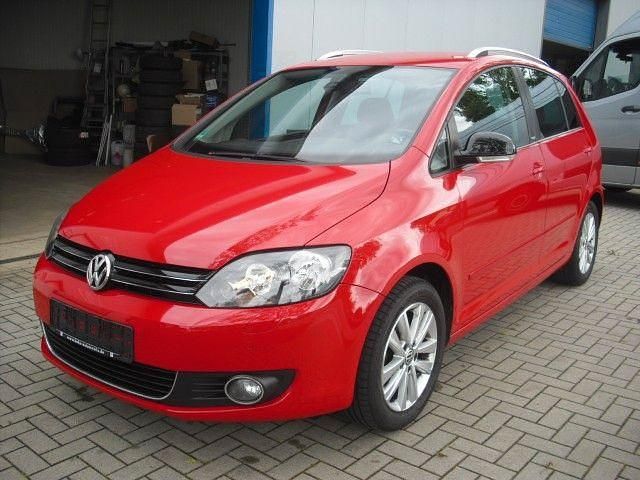 Rot Gebraucht 2011 VW Golf Plus Cross Style Van / Kleinbus | 4.499 € (Fairer Preis) - Bild 1/4