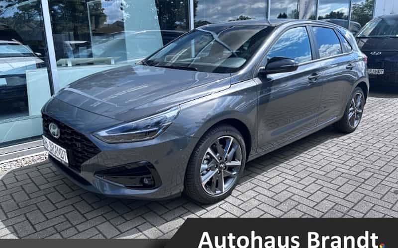 Grau Neu 2025 Hyundai i30 Select Kombi | 27.990 € (Teuer) - Bild 1/4