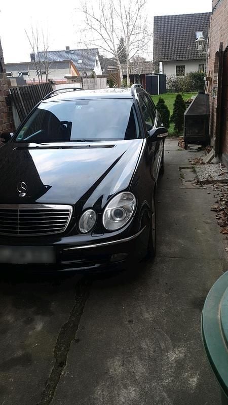 Gebraucht Mercedes E500 306 PS (225 kW) 2004 Schwarz Kombi