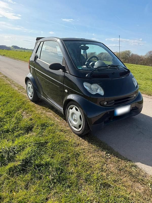 Gebraucht Smart ForTwo Cabrio 60 PS (44 kW) 2004 Schwarz Cabrio