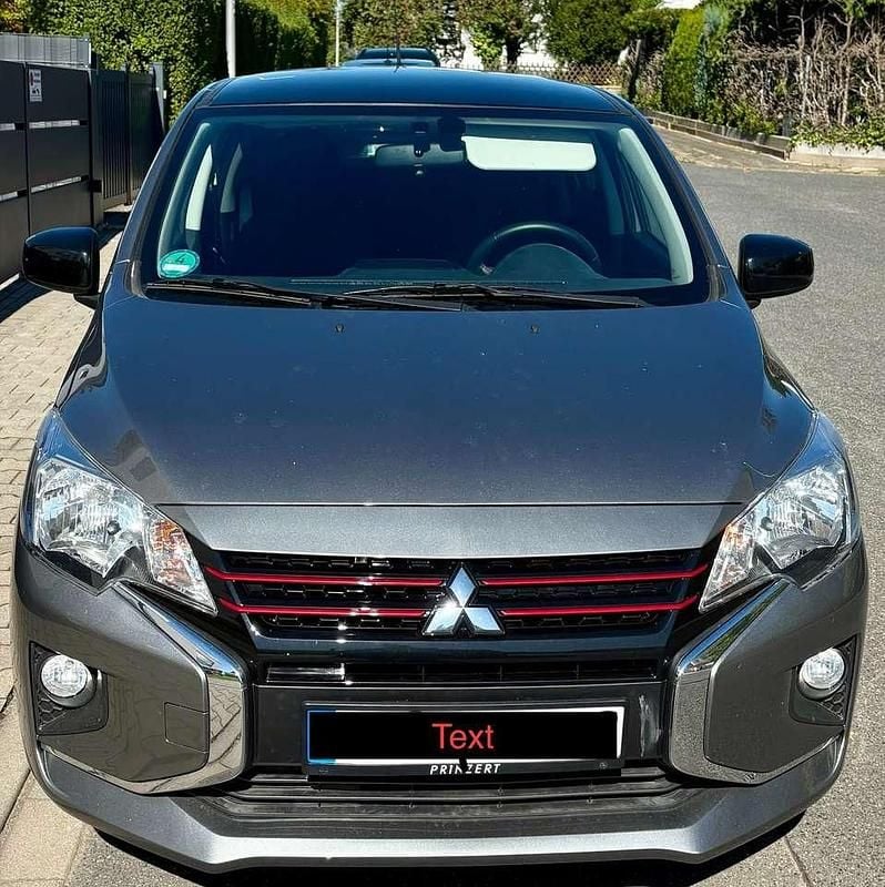 Silber Gebraucht 2022 Mitsubishi Space Star Limousine | 11.500 € (Guter Preis) - Bild 1/4