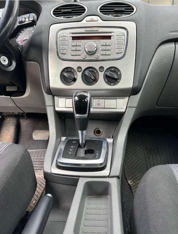 Gebraucht Ford Focus Style 110 PS (80 kW) 2009 Limousine