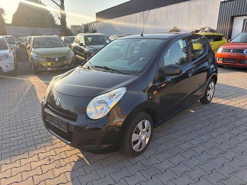 Usado Suzuki Alto Basic 68 HP (50 kW) 2010 Preto Citadino