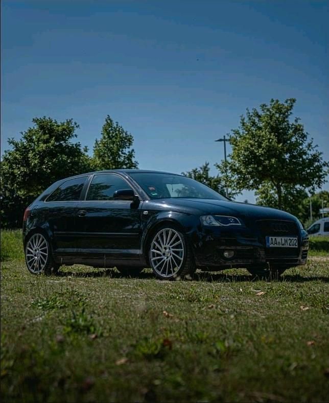 Schwarz Gebraucht 2005 Audi A3 Kleinwagen | 3.490 € (Fairer Preis) - Bild 1/4