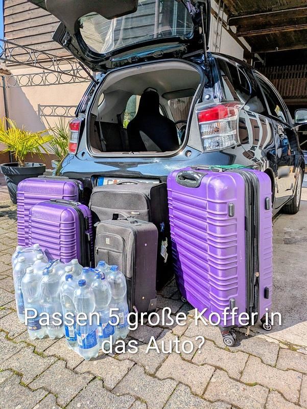 Gebraucht Toyota iQ 98 PS (72 kW) 2010 Schwarz Kleinwagen