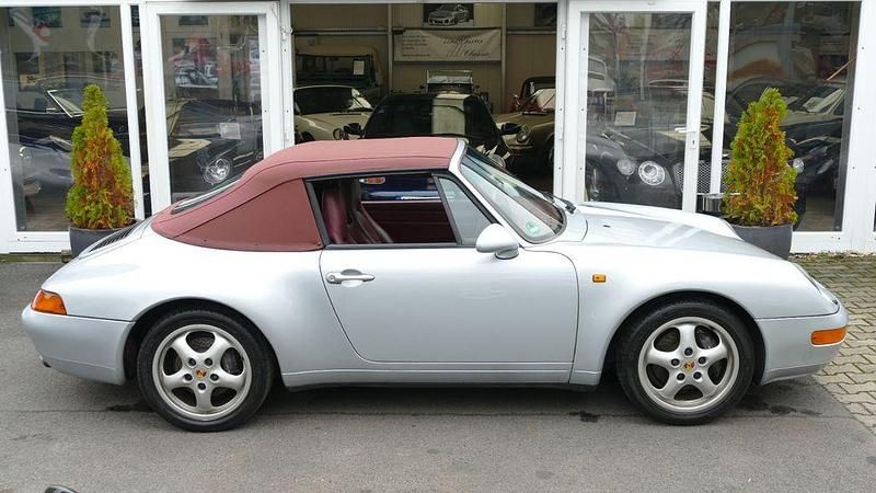 Gebraucht Porsche 911 Carrera Cabriolet 272 PS (200 kW) 1994 Silber Cabrio