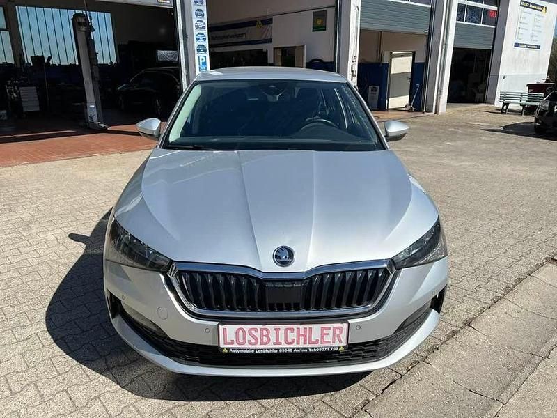 Gebraucht Skoda Scala Style 110 PS (80 kW) 2022 Silber Kleinwagen