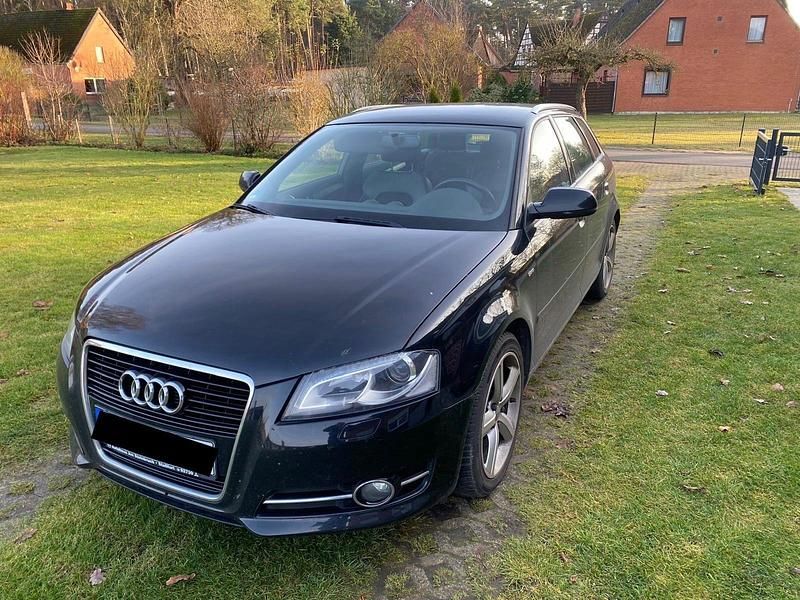 Gebraucht Audi A3 Ambition 125 PS (91 kW) 2011 Schwarz Kleinwagen