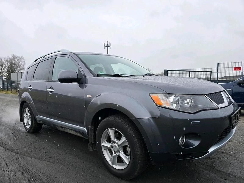 Gebraucht Mitsubishi Outlander 140 PS (102 kW) 2007 Grau SUV