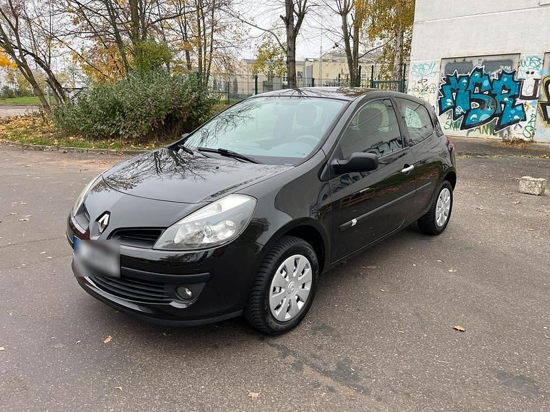 Gebraucht Renault Clio II 75 PS (55 kW) 2008 Schwarz Kleinwagen