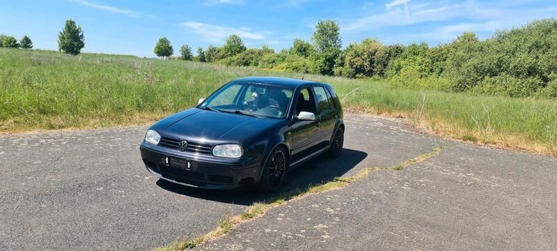 Schwarz Gebraucht 1998 VW Golf IV Kleinwagen | 2.500 € (Superpreis) - Bild 1/4