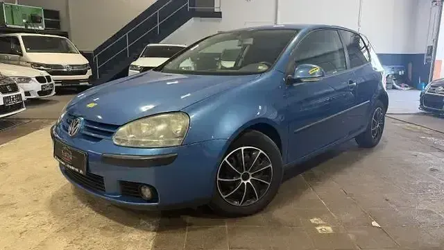Gebraucht VW Golf V Trendline 102 PS (75 kW) 2005 Blau Kleinwagen