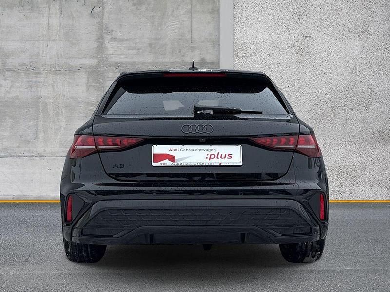Gebraucht Audi A3 S-Line 150 PS (110 kW) 2025 Außenfarbe: Limousine