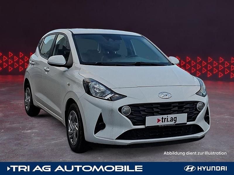 Polar white / sol Gebraucht 2021 Hyundai i10 Select Kleinwagen | 10.890 € (Fairer Preis) - Bild 1/4