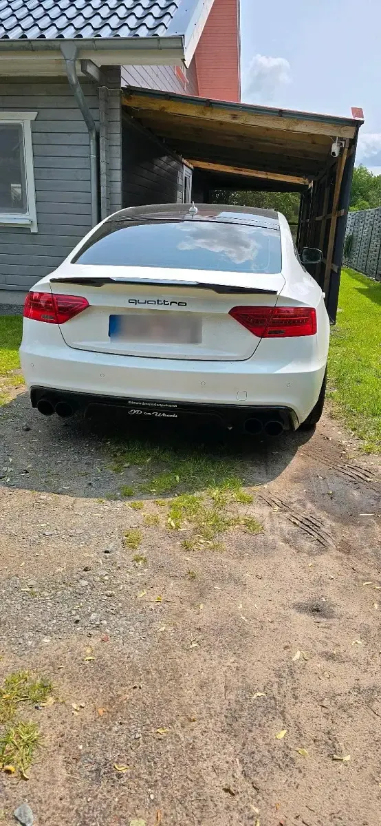 Używany Audi S5 420 KM (308 kW) 2012 Biały Coupe
