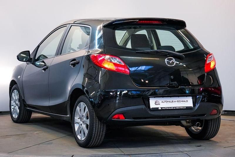 Gebraucht Mazda 2 90th Anniversary 75 PS (55 kW) 2010 Schwarz Kleinwagen