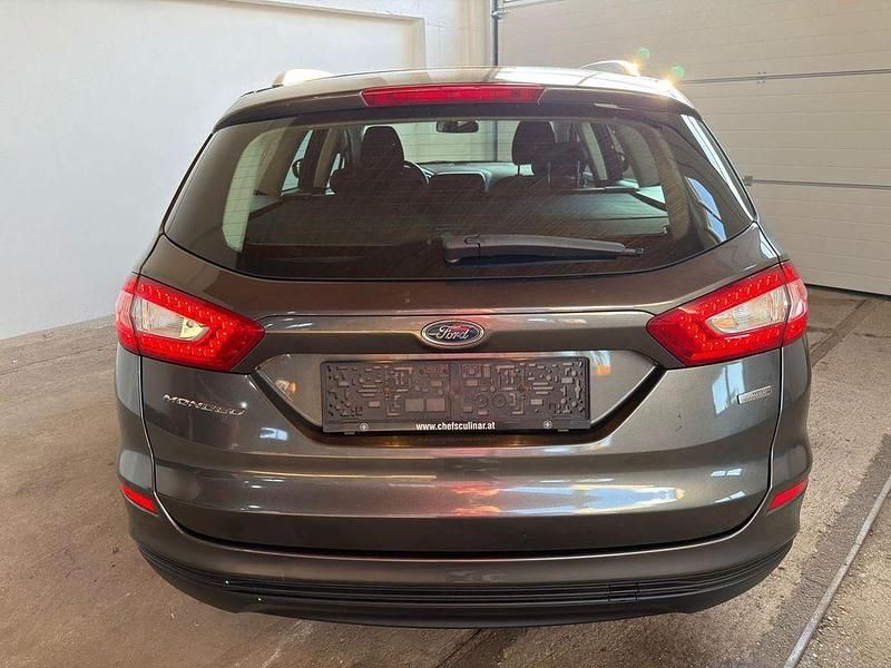 Gebraucht Ford Mondeo Trend 120 PS (88 kW) 2019 Grau Limousine