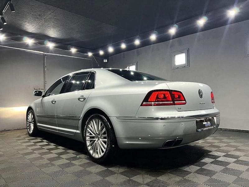 Gebraucht VW Phaeton 335 PS (246 kW) 2015 Silber Limousine