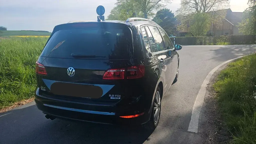 Gebraucht VW Golf VII Highline 150 PS (110 kW) 2014 Schwarz Limousine