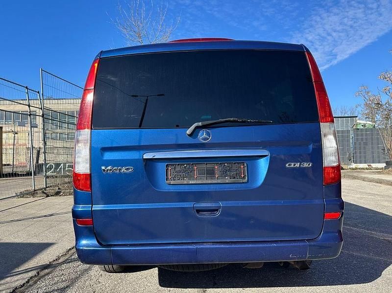 Gebraucht Mercedes Viano 204 PS (150 kW) 2007 Blau Van / Kleinbus