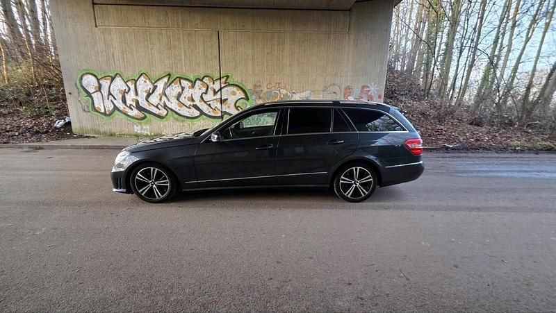 Gebraucht Mercedes 350 231 PS (169 kW) 2010 Blau Kombi