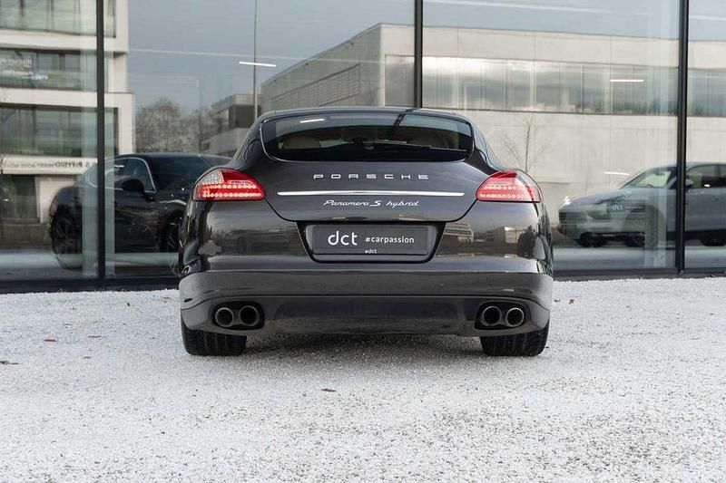 Gebraucht Porsche Panamera 333 PS (244 kW) 2013 Grau Limousine