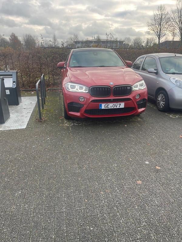 Gebraucht BMW X6 M 575 PS (422 kW) 2016 Rot SUV