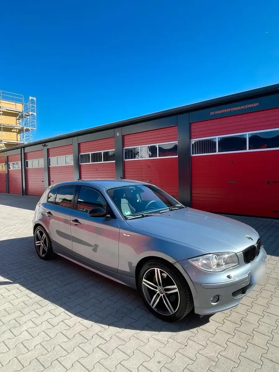 Second-hand BMW 120 163 CP (119 kW) 2006 Gri Hatchback