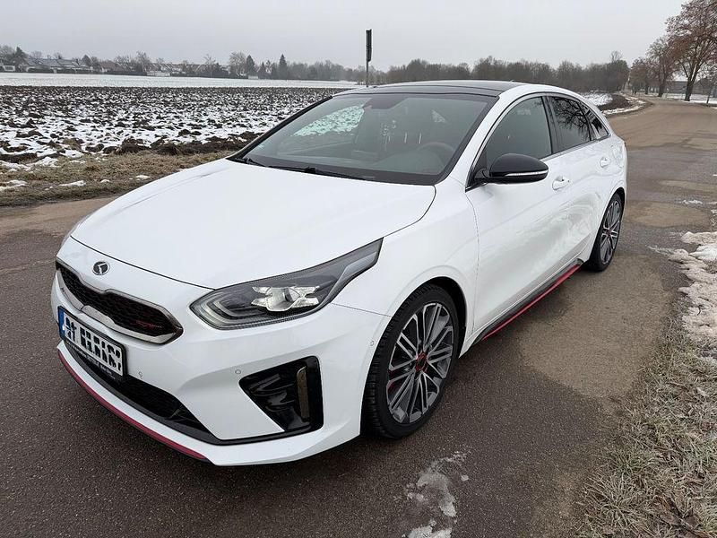 Gebraucht Kia ProCeed GT 204 PS (150 kW) 2019 Weiß Kombi