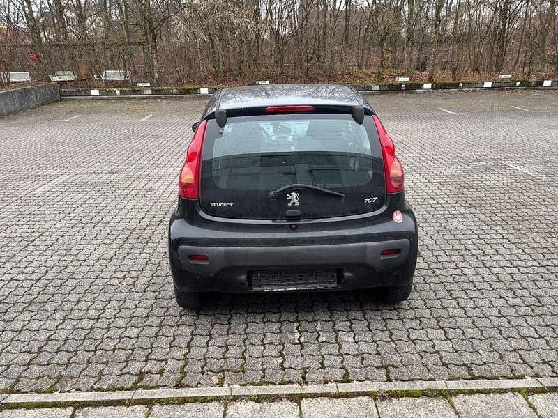 Gebraucht Peugeot 107 Filou 68 PS (50 kW) 2009 Schwarz Kleinwagen