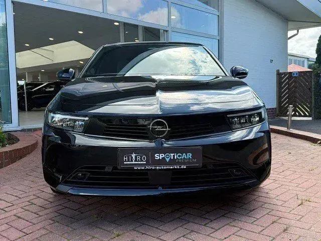Gebraucht Opel Astra Edition 136 PS (100 kW) 2025 Karbon schwarz Limousine