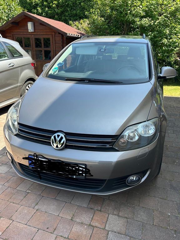 Braun Gebraucht 2009 VW Golf Plus Van / Kleinbus | 9.290 € (Fairer Preis) - Bild 1/4