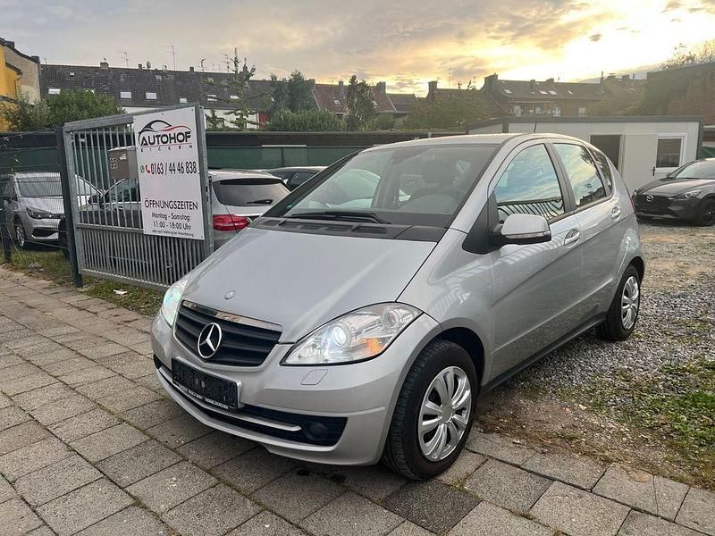 Silber Gebraucht 2009 Mercedes A170 Limousine | 2.899 € (Fairer Preis) - Bild 1/4