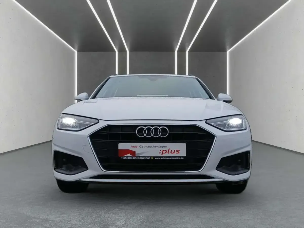 Usata Audi A4 204 CV (150 kW) 2023 Bianco Station wagon