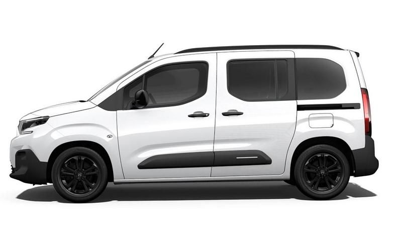 Neu Citroën Berlingo 131 PS (96 kW) 2026 Kaolin weiß Van / Kleinbus