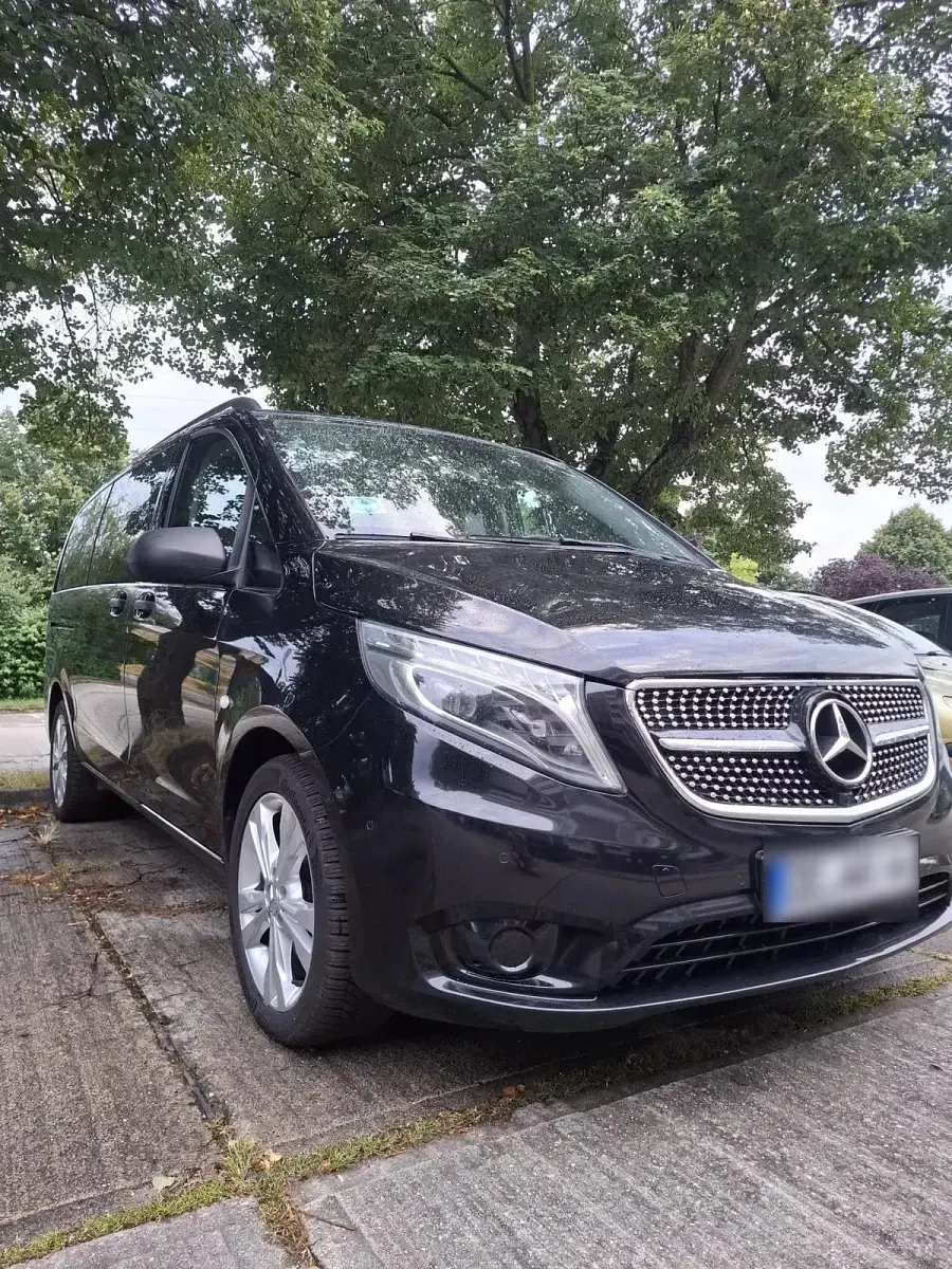 Gebraucht Mercedes Vito 190 PS (139 kW) 2016 Schwarz Van