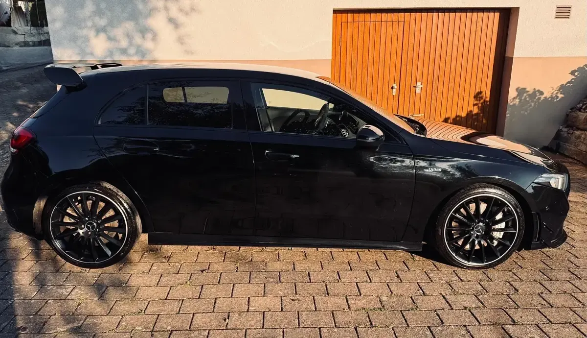 Gebraucht Mercedes A35 AMG AMG 306 PS (225 kW) 2019 Schwarz Kleinwagen