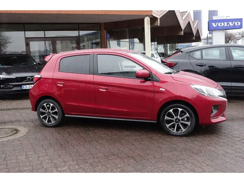 Gebraucht Mitsubishi Space Star Select+ 71 PS (52 kW) 2025 M) (rot Kleinwagen
