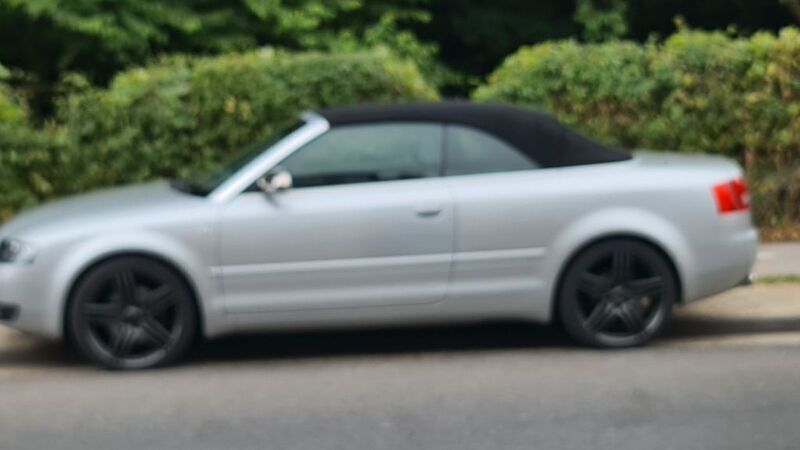 Silber Gebraucht 2005 Audi A4 Cabriolet Cabrio | 5.250 € (Superpreis) - Bild 1/4
