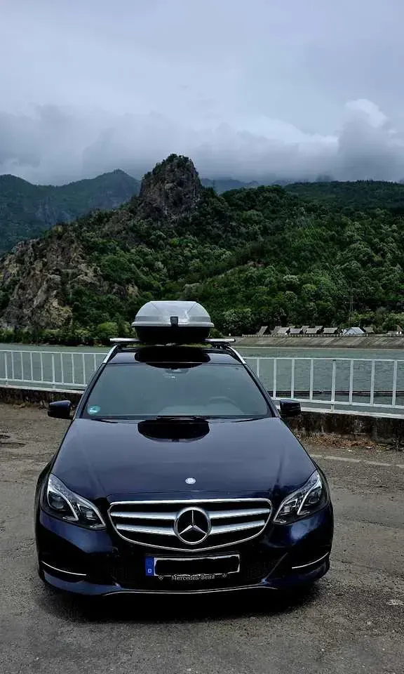 Gebraucht Mercedes E250 Avantgarde 204 PS (150 kW) 2013 Kombi
