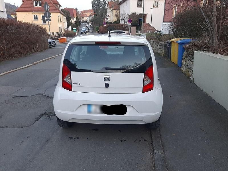 Gebraucht Seat Mii Ecomotive 68 PS (50 kW) 2013 Weiß Kleinwagen