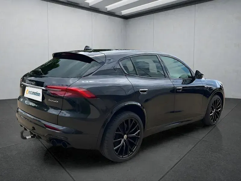 Gebraucht Maserati Grecale 330 PS (242 kW) 2024 Schwarz SUV