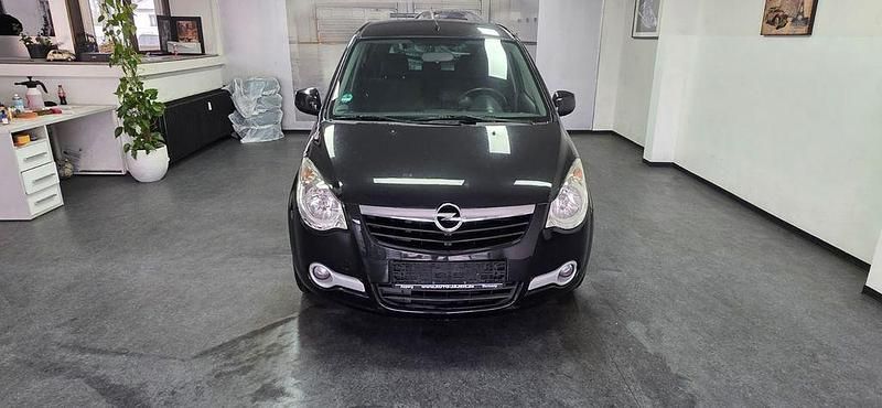 Gebraucht Opel Agila Edition 86 PS (63 kW) 2008 Schwarz Kleinwagen