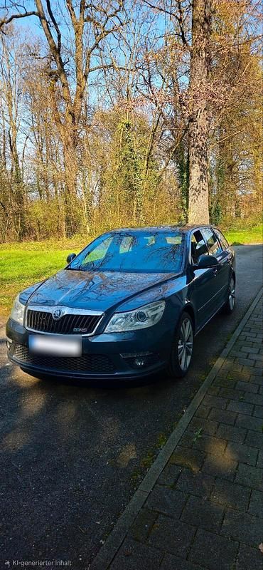 Gebraucht Skoda Octavia vRS 170 PS (125 kW) 2010 Grau Kombi