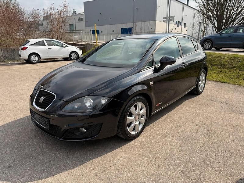 Gebraucht Seat Leon 125 PS (91 kW) 2011 Schwarz Kleinwagen